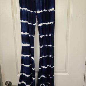 EarthBound Trading Co Navy and White Tie-Dye Flare Pants SZ M EUC LIKE NEW